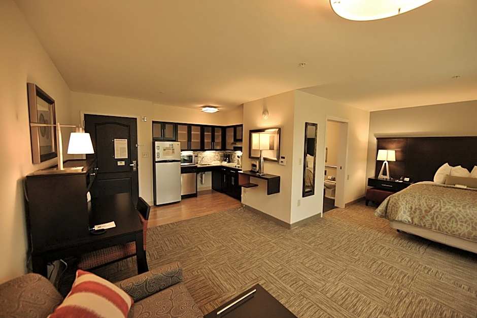 Staybridge Suites Syracuse Liverpool By IHG