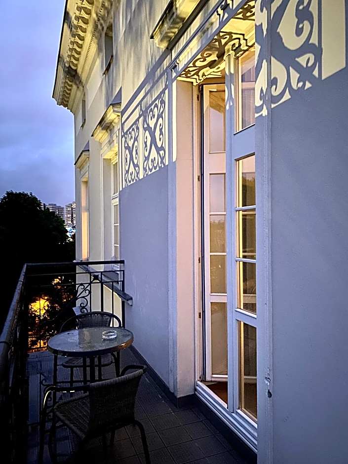 Joyinn Aparthotel