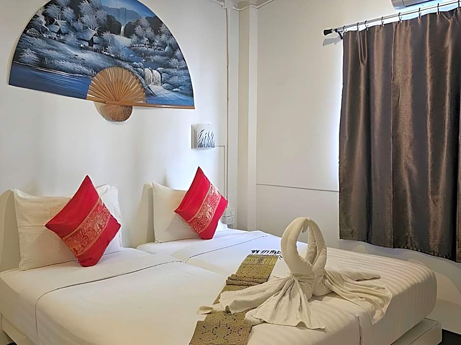 Remember @ Phuket Town Hostel