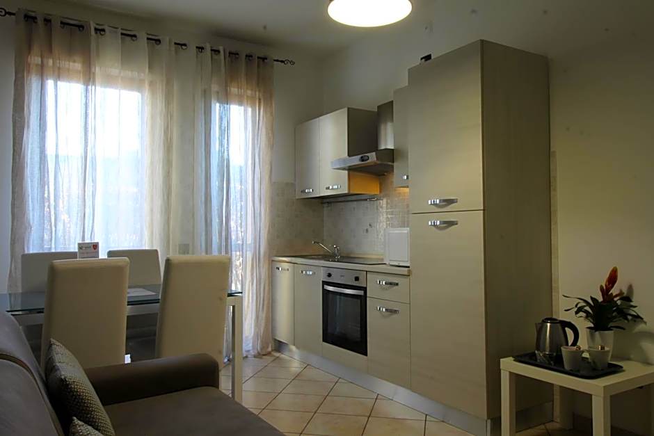 HQ Aparthotel Milano Inn - Smart Suites