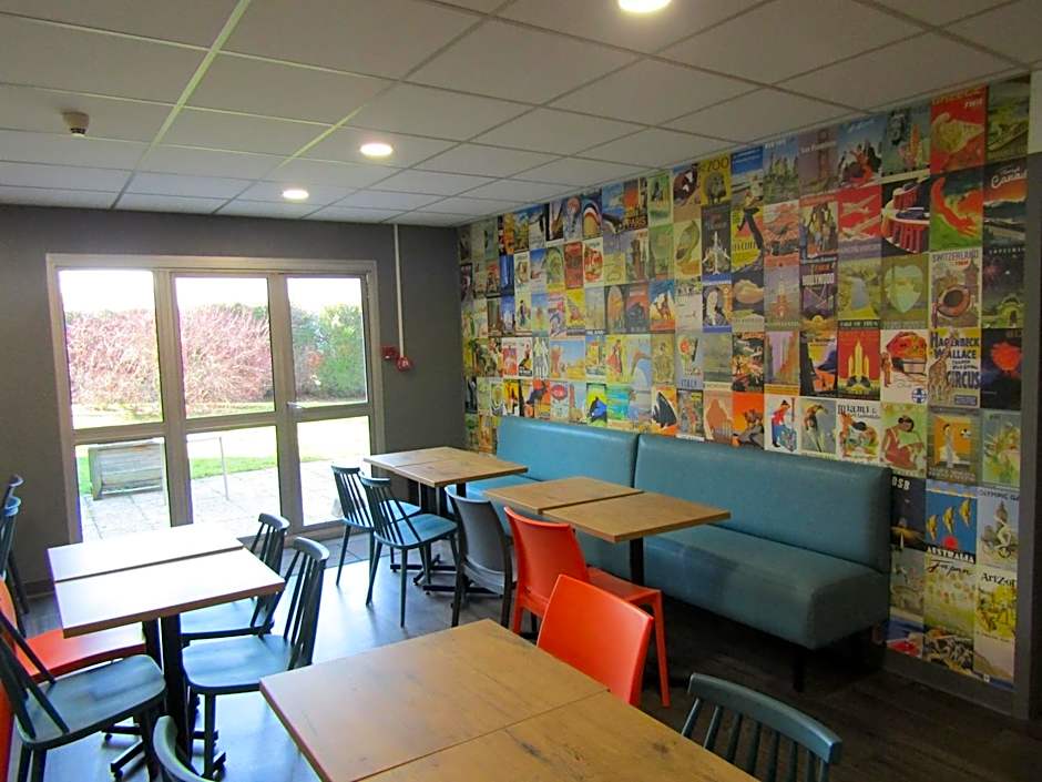 hotelF1 Igny Massy TGV, renovated