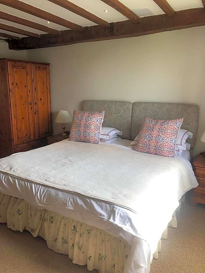 Astwell Mill Private accommodation near Silverstone