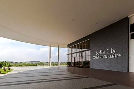 Trefoil Setia Alam- Simple No 5- Near Setia City Mall & Convention Centre