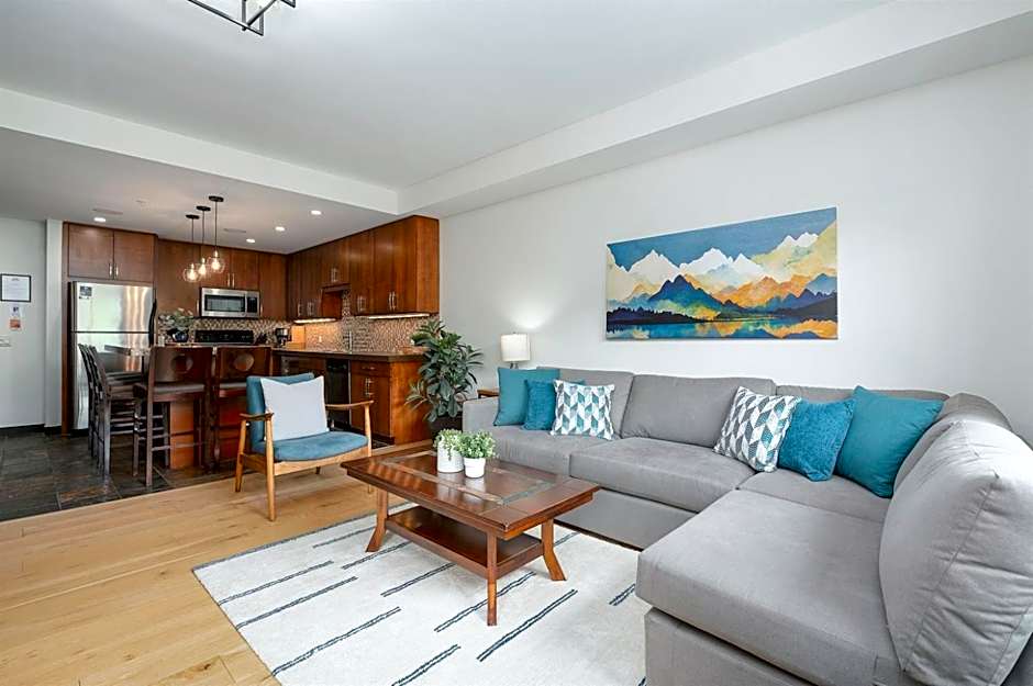 Heavenly Mountain Condo - Outdoor Hot Tubs & Steam Room