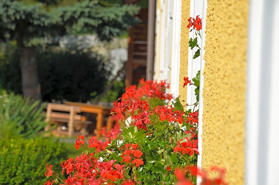 Lindenhof- Fam. Forstmayr