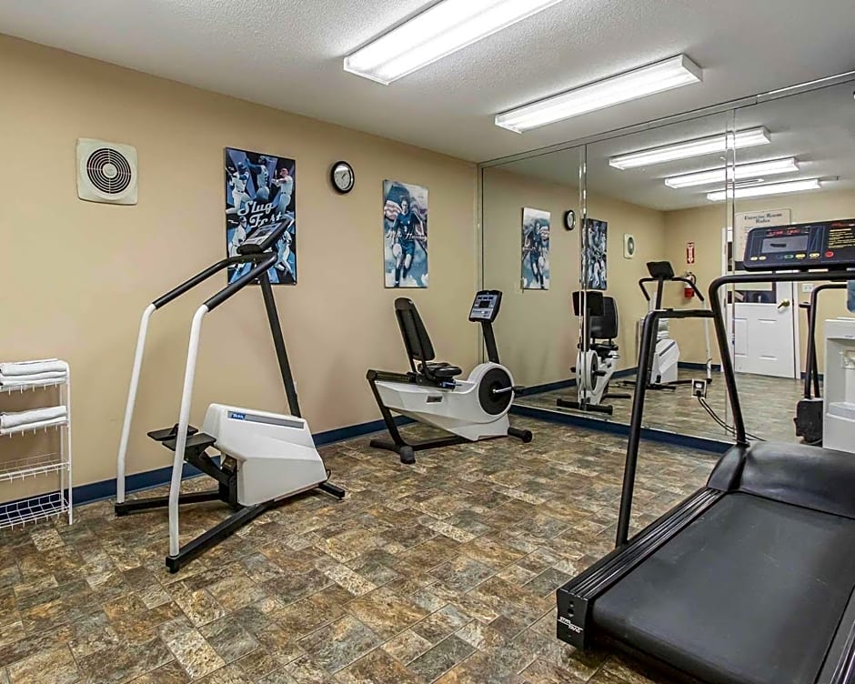 Suburban Extended Stay Hotel Pensacola – Pensacola, FL