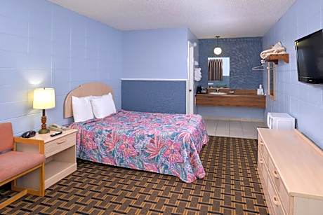 King Bed Jacuzzi Non-Smoking