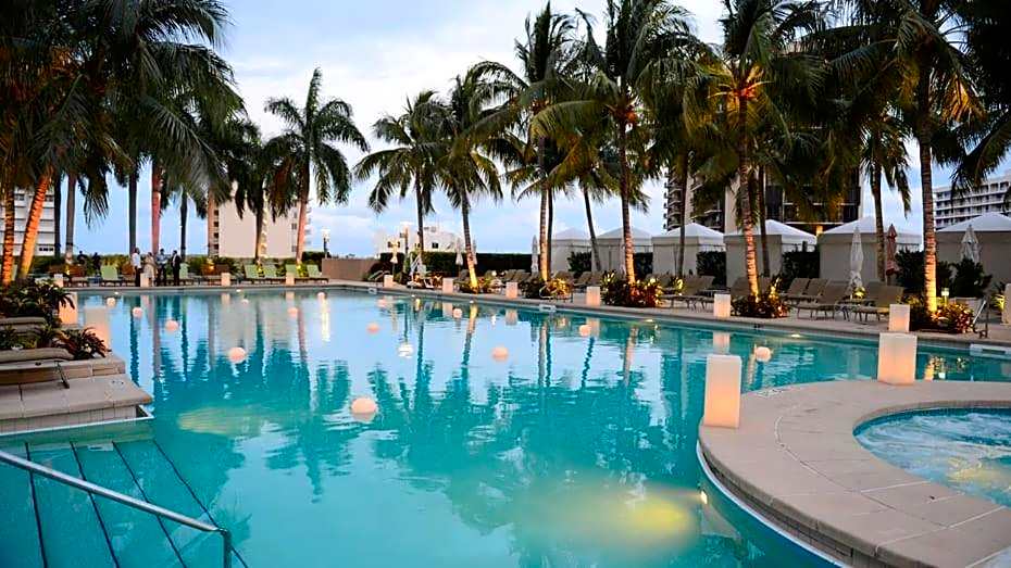 Private condo hotel at Four Seasons Brickell