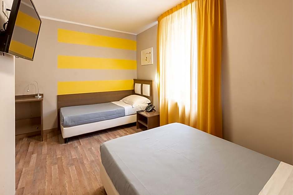 GG8 Restaurant & Hotel