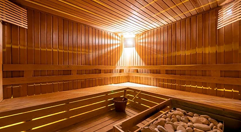 Lims Bona Dea Beach Hotel