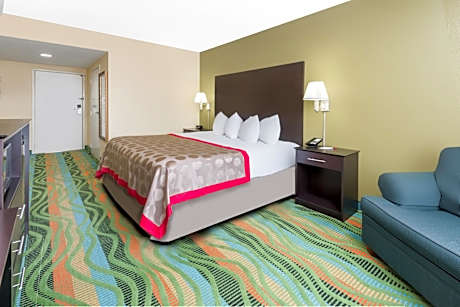 1 King Bed Mobility Accessible Room Non-Smoking