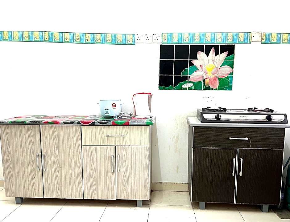 OYO Home 90492 Sena Homestay