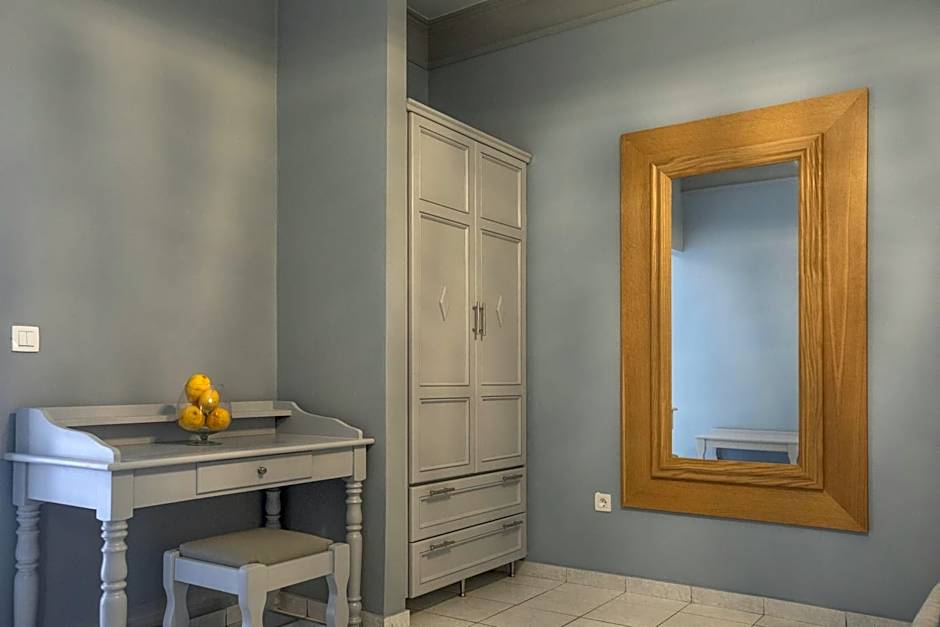 Pelagos Apartments