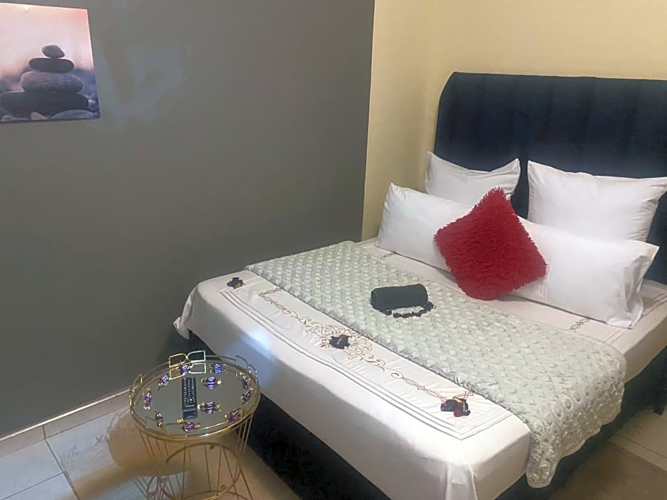 Warmbaths Thai Spa and Guest House