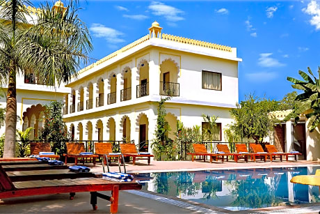 Raj Palace Resort
