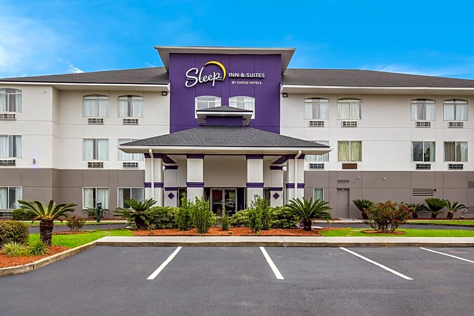 Sleep Inn & Suites