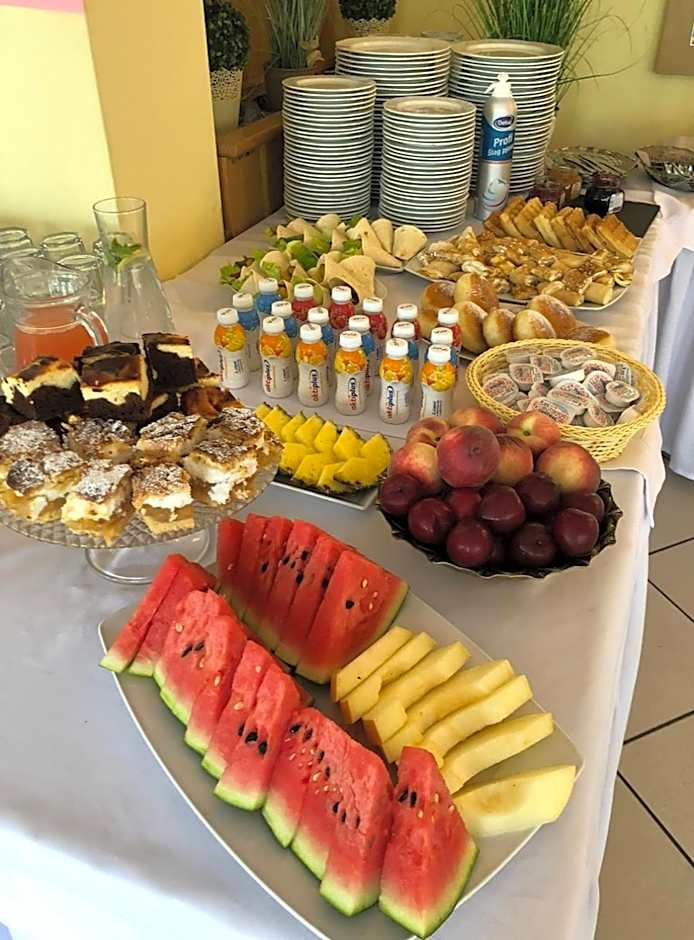 Ośrodek Szkoleniowo Wypoczynkowy ROŻNÓW