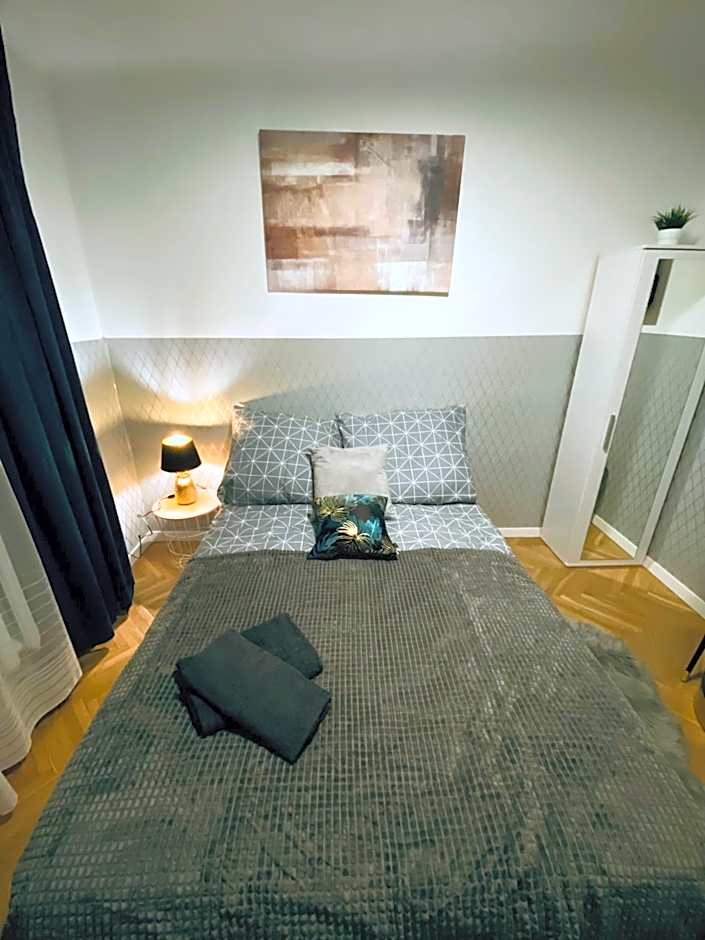 ClickTheFlat Karmelicka Apart Rooms