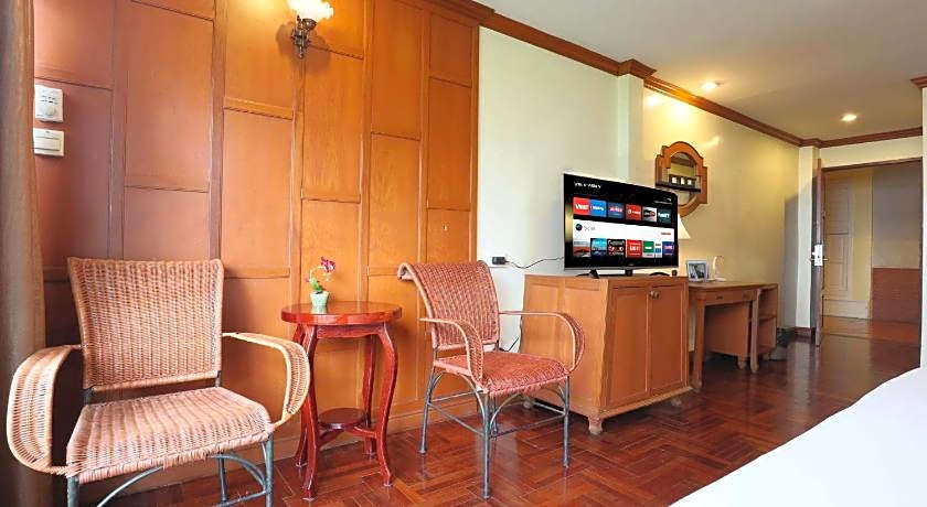 Royal Ivory Sukhumvit Nana by Compass Hospitality