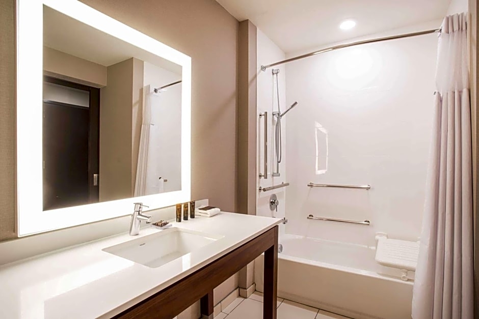Wingate by Wyndham Denver Airport