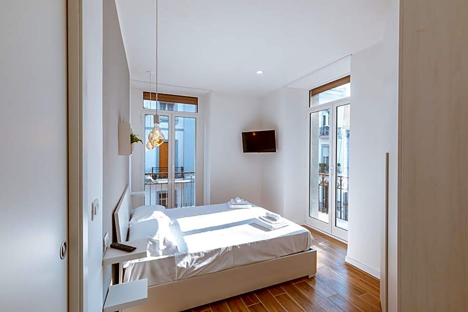 Central House - Apartments in Naples