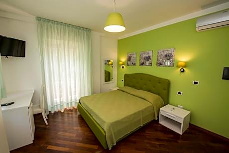 Double Room with Balcony and Sea View