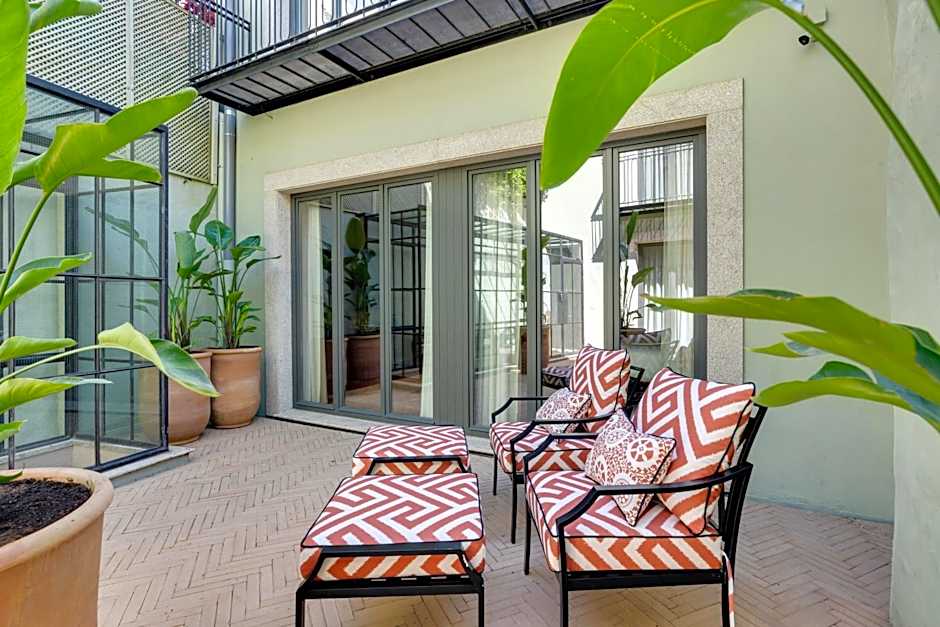 Portie Deluxe Suites by DA'HOME