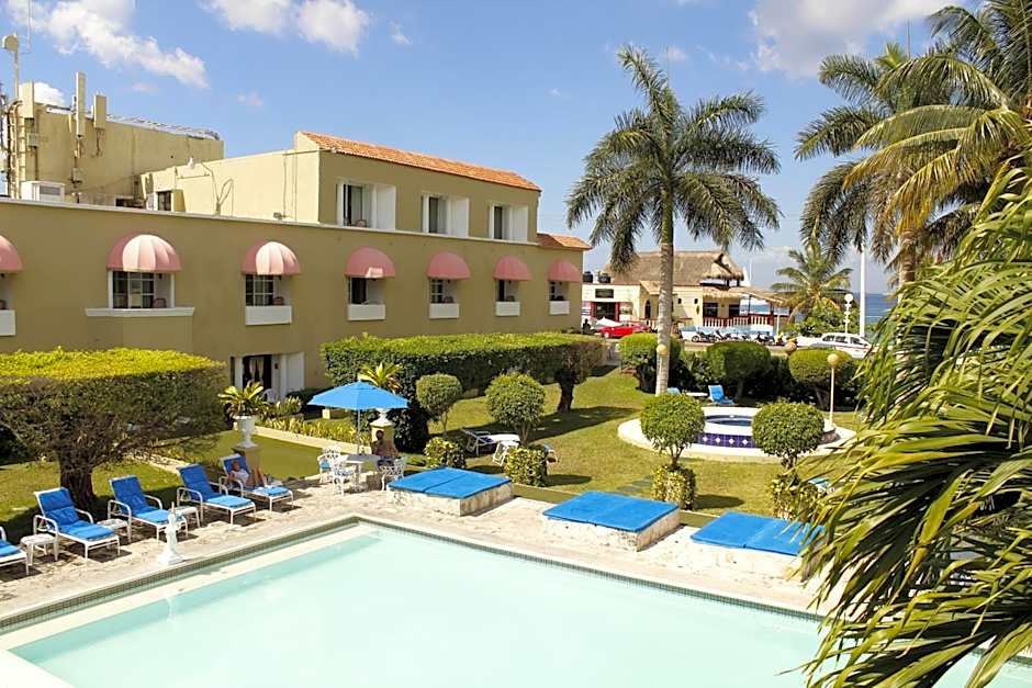 Villablanca Garden Beach Hotel