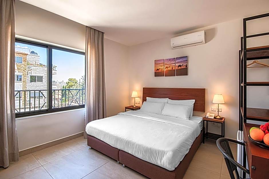 Canary Boutique Hotel