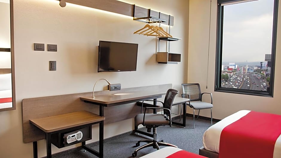 Holiday Inn Express Mexico City Satelite By IHG