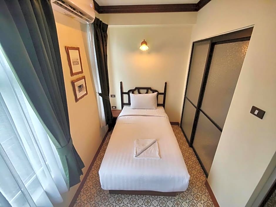 Baan Chao Khun Hotel