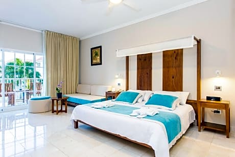 Superior Deluxe Swim Up