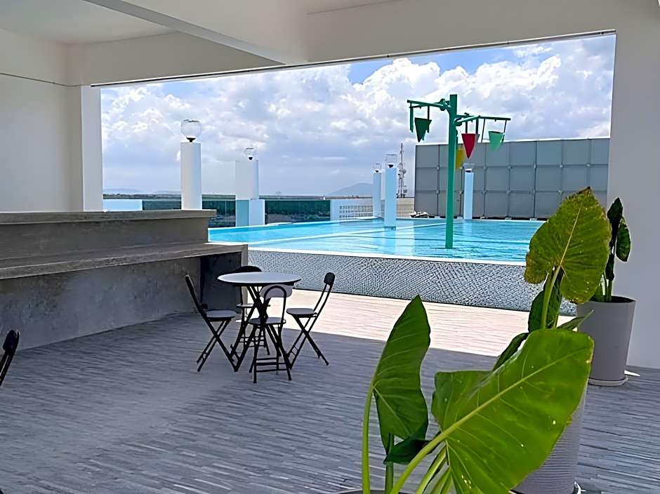 Sri Indar Hotel & Suites