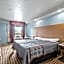 Regency Inn Near Boardwalk & Hurlburt Field