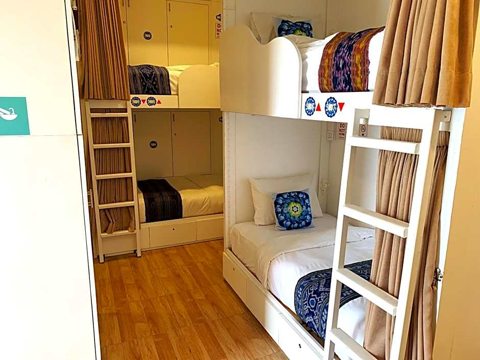 Ozora Tiying Tutul Hostel Canggu