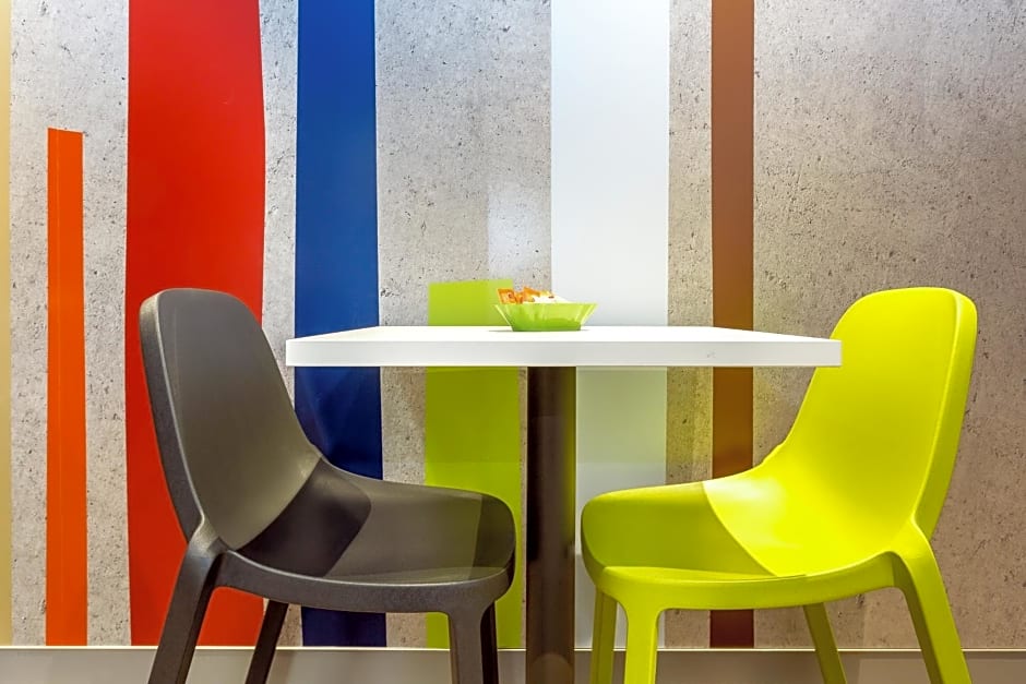 ibis Budget Courbevoie Paris La Defense