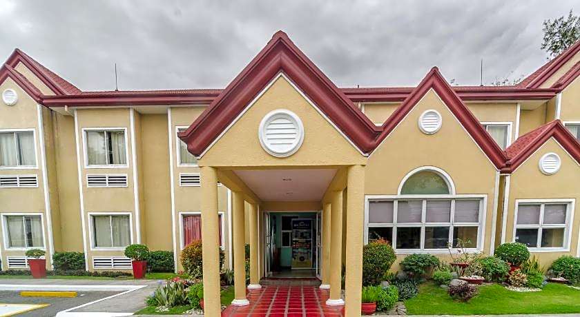 Microtel by Wyndham Tarlac