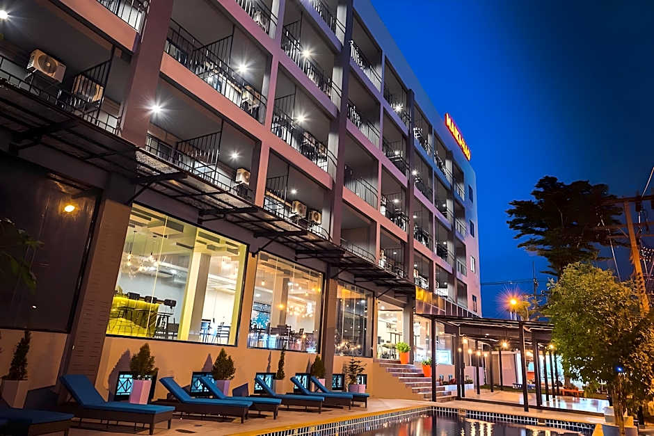 Maikhao Hotel