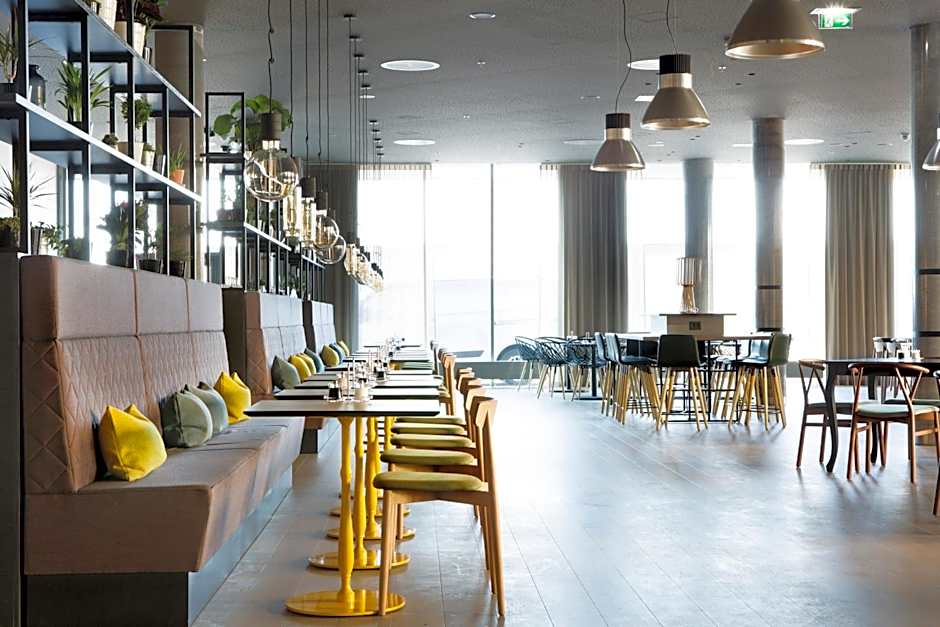 Comfort Hotel Bergen Airport