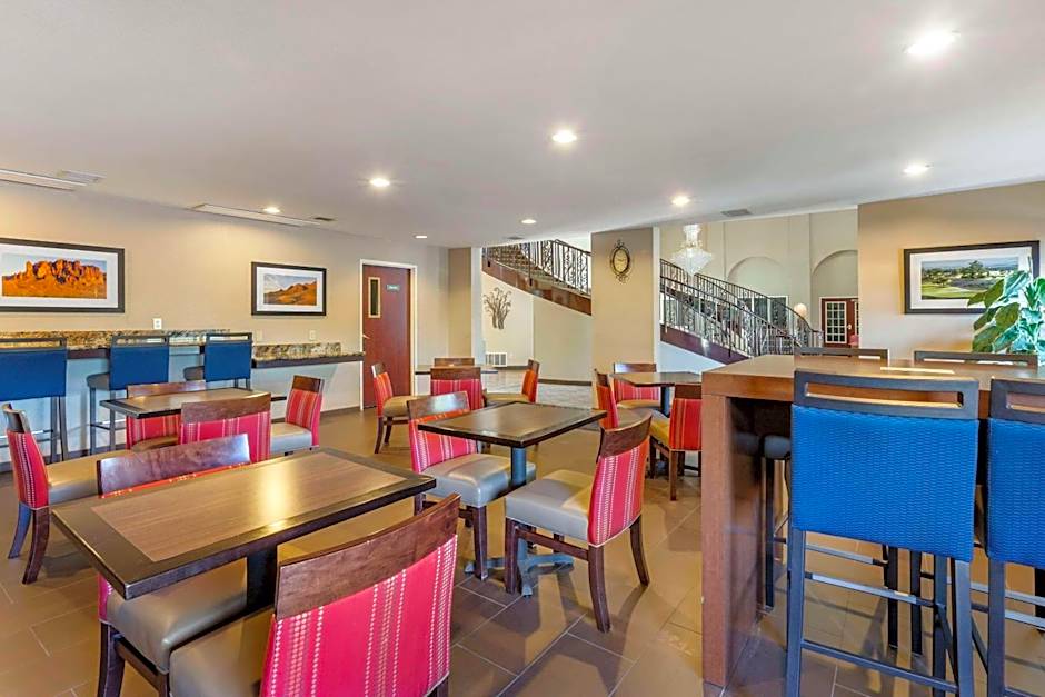 Comfort Suites Airport Tempe