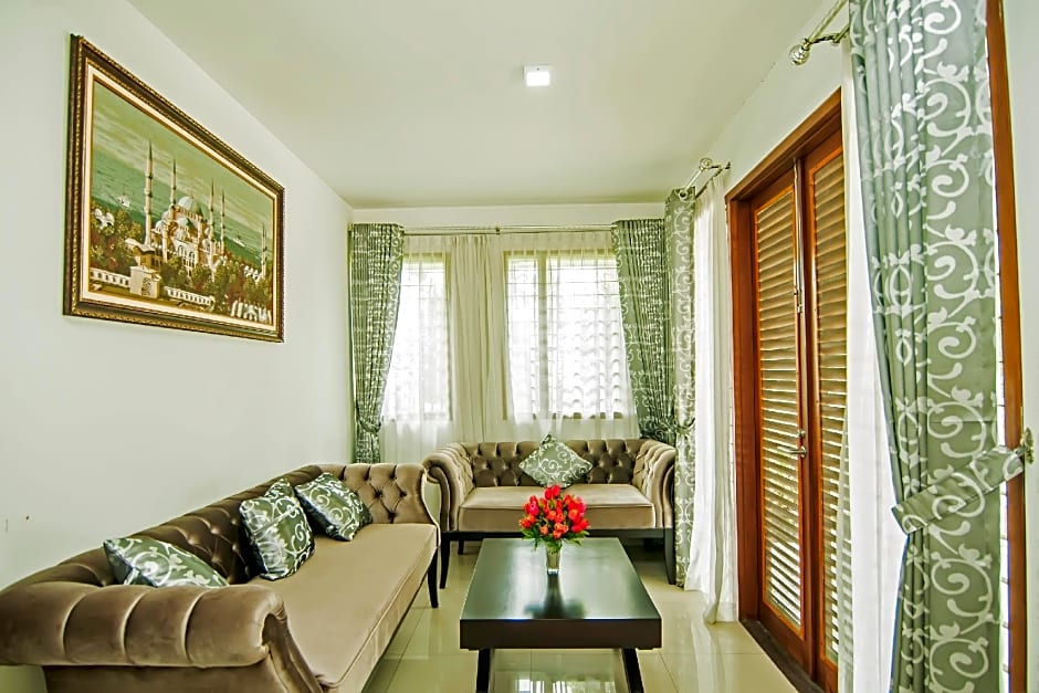 OYO 882 Puri Gevana Guest House