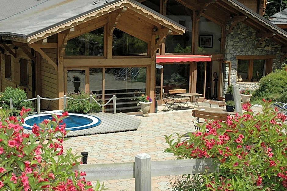 Hôtel et Chalet Au Coin Du Feu Chilly Powder