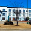 Spark by Hilton Tupelo