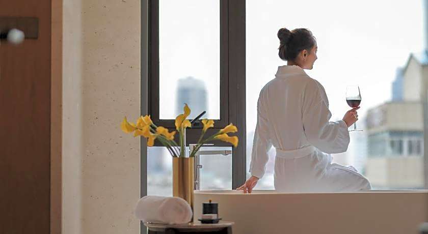 voco Nanjing Oriental Pearl By IHG