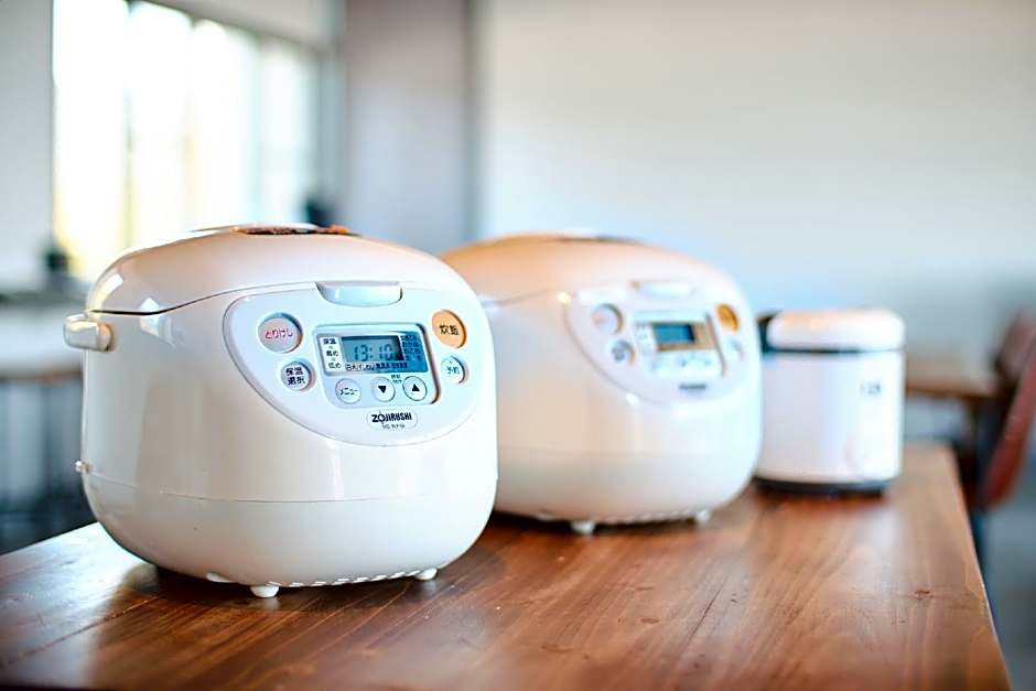 J-Hoppers Lake Biwa Guesthouse