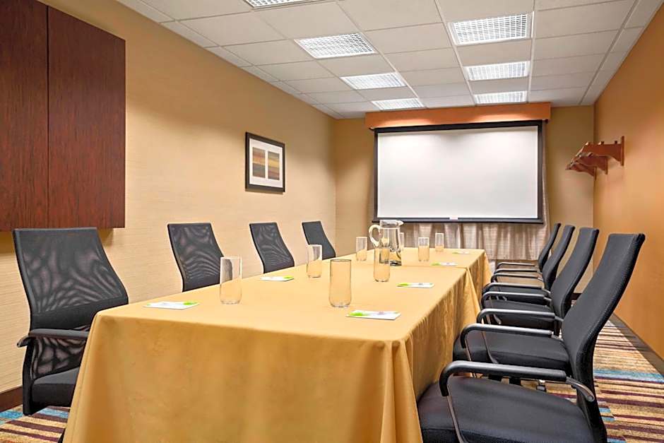 Fairfield Inn & Suites by Marriott Minneapolis-St. Paul Airport