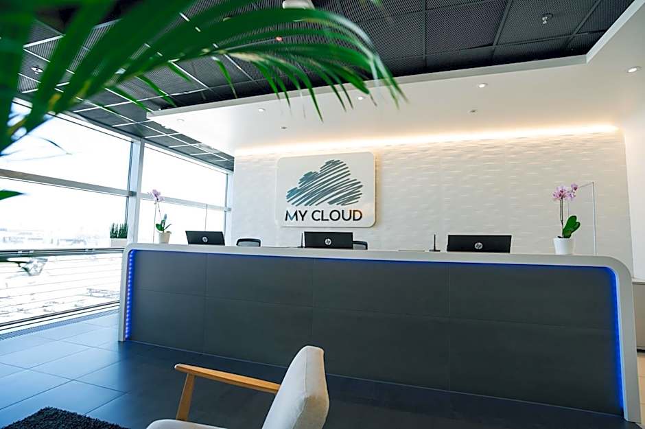 MY CLOUD Transit Hotel - Guests with international flight only!