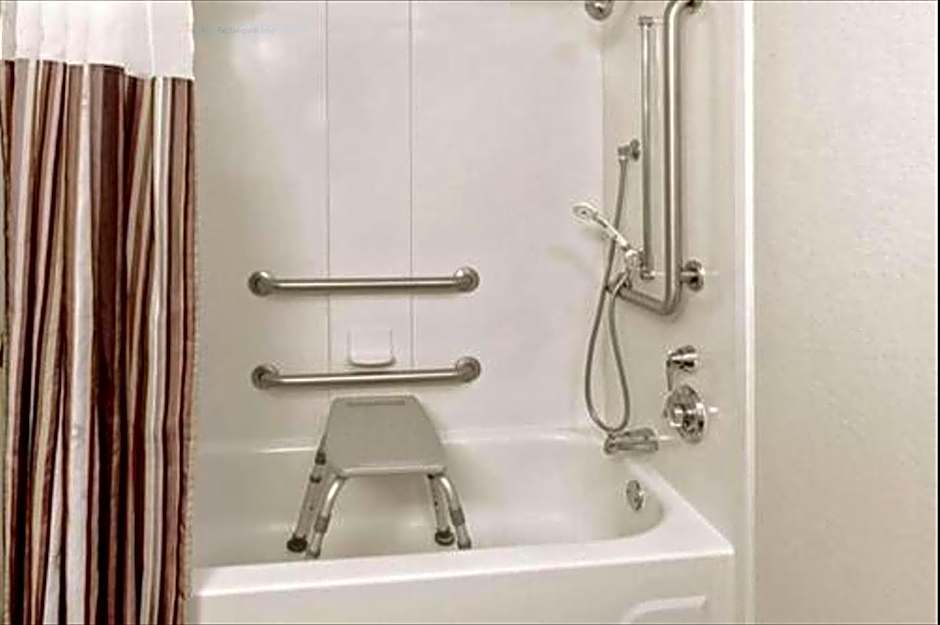 La Quinta Inn & Suites by Wyndham Birmingham Hoover