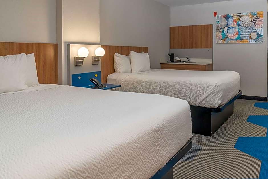 Microtel Inn & Suites by Wyndham Pigeon Forge