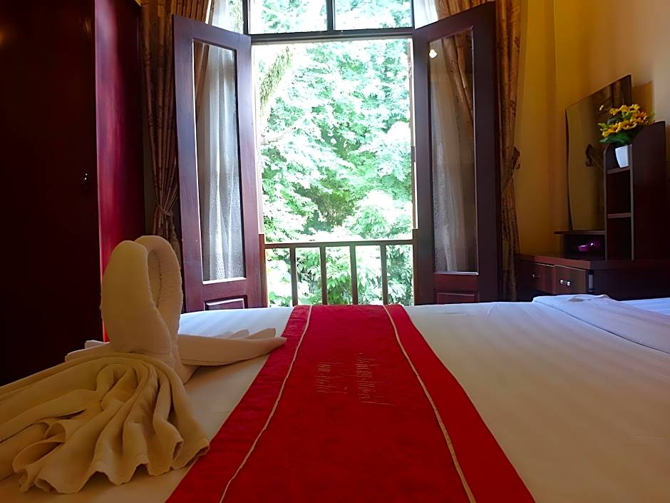 Sadakham Royal View Hotel